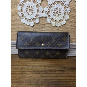 Vintage  LOUIS VUITTON Malletier Intl Monogram Canvas Leather Trifold Wallet '03